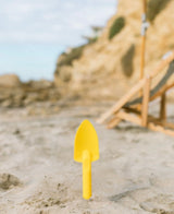 Sunny Scoop Shovel